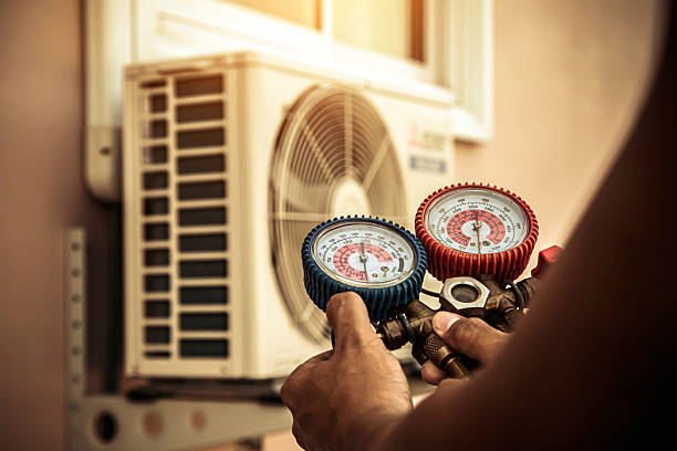 Professional Air Conditioning Service technician working in Jamestown, SC